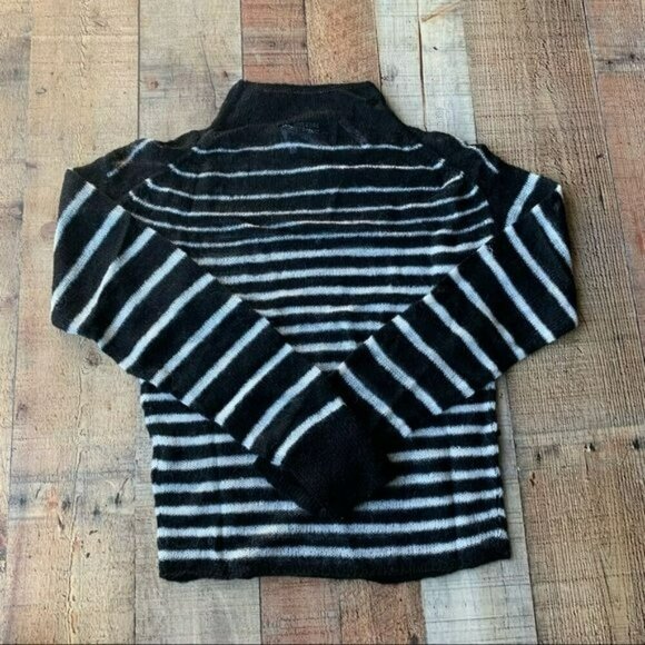 Weekday trinity sheer knitted jumper with high neck in black and white striped - Picture 2 of 9